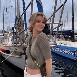 Meet your Posher, Llbtkxyr